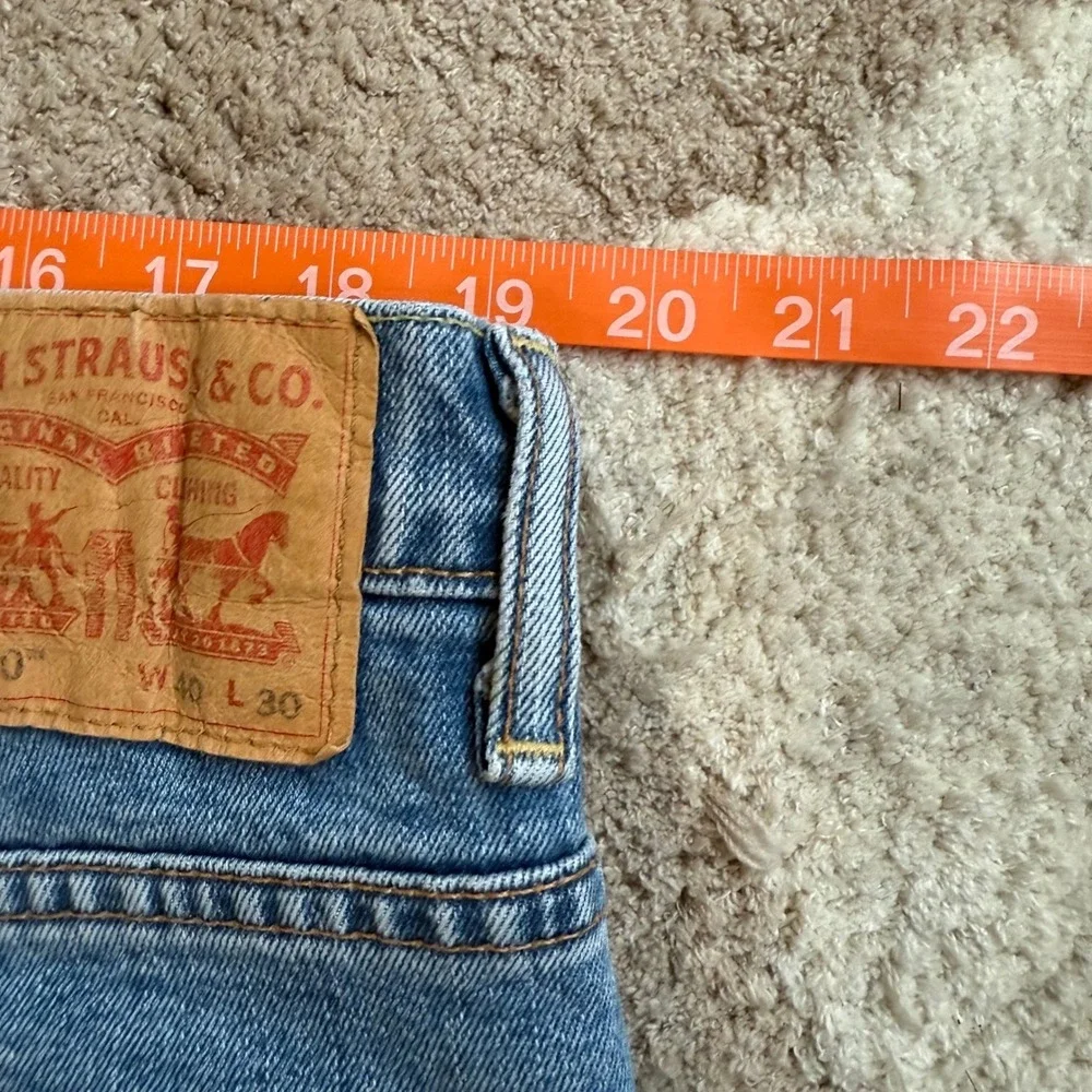 Levi's 550 Relaxed Fit Light Wash Denim Jeans Mens W40 L30 Blue‎ 722012-222